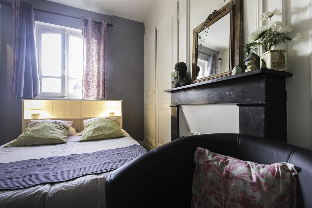 Maison D'hotes Le Quatorze Bed & Breakfast